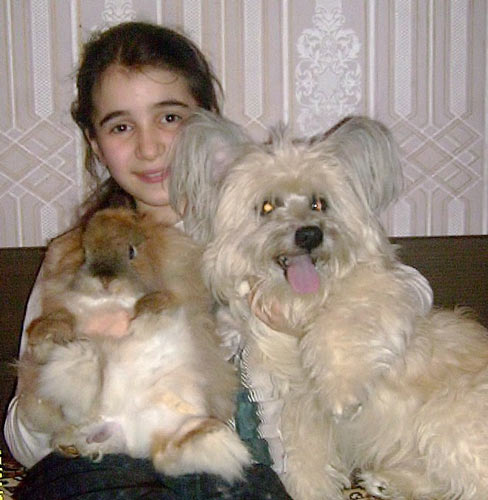 Вероника Мартынова, кролик Кеша и собачка Тимофей